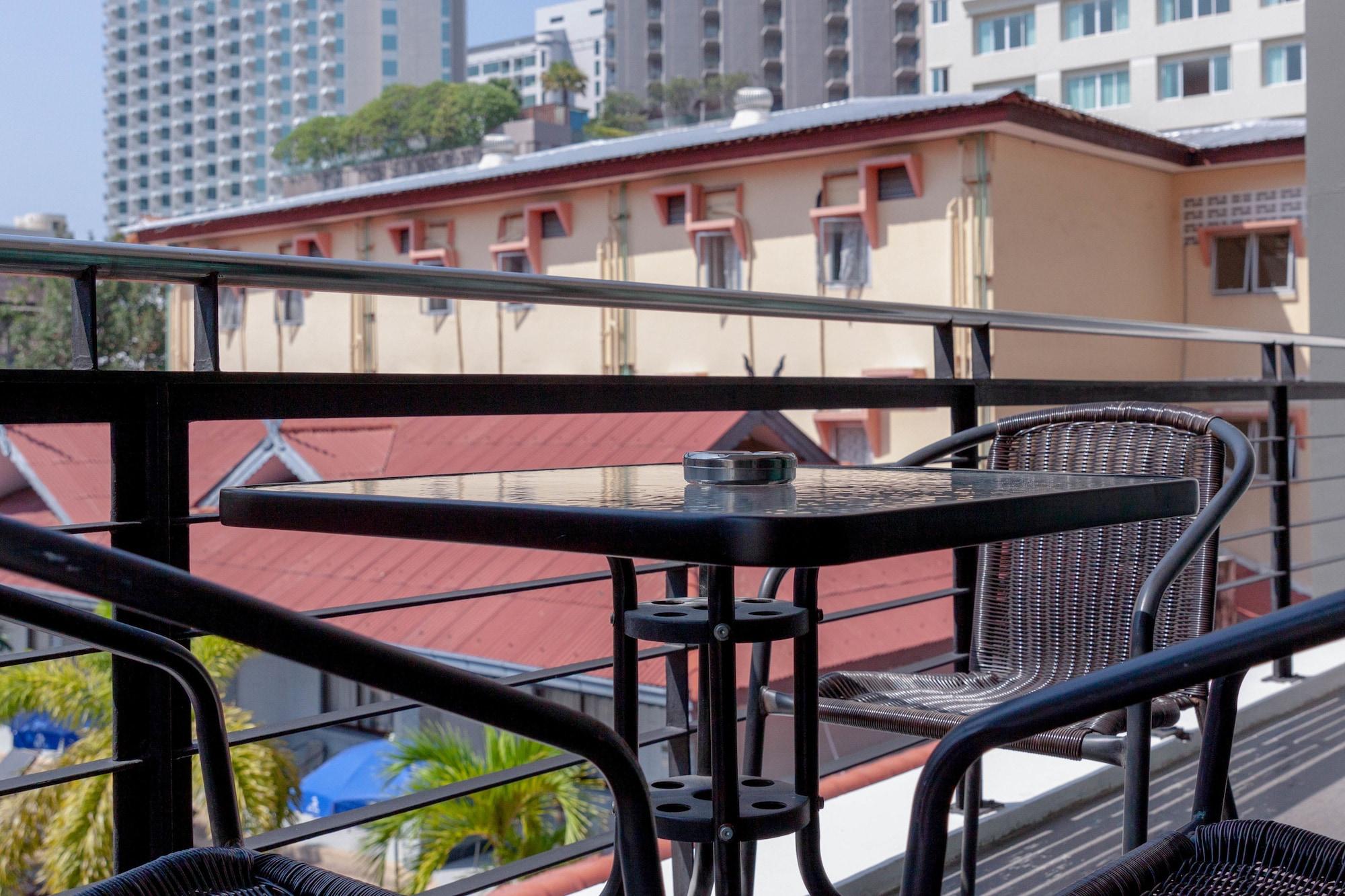 Citismart Luxury Apartments Pattaya Bagian luar foto