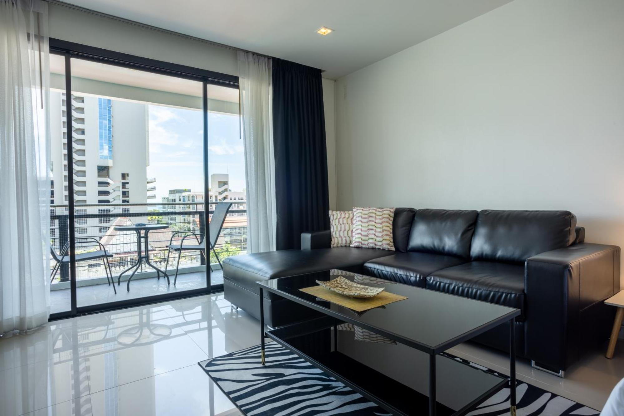 Citismart Luxury Apartments Pattaya Bagian luar foto