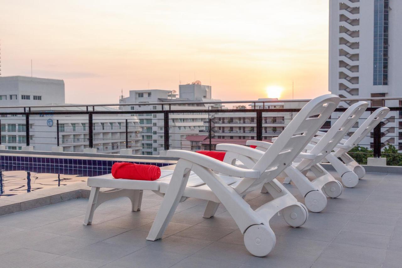 Citismart Luxury Apartments Pattaya Bagian luar foto