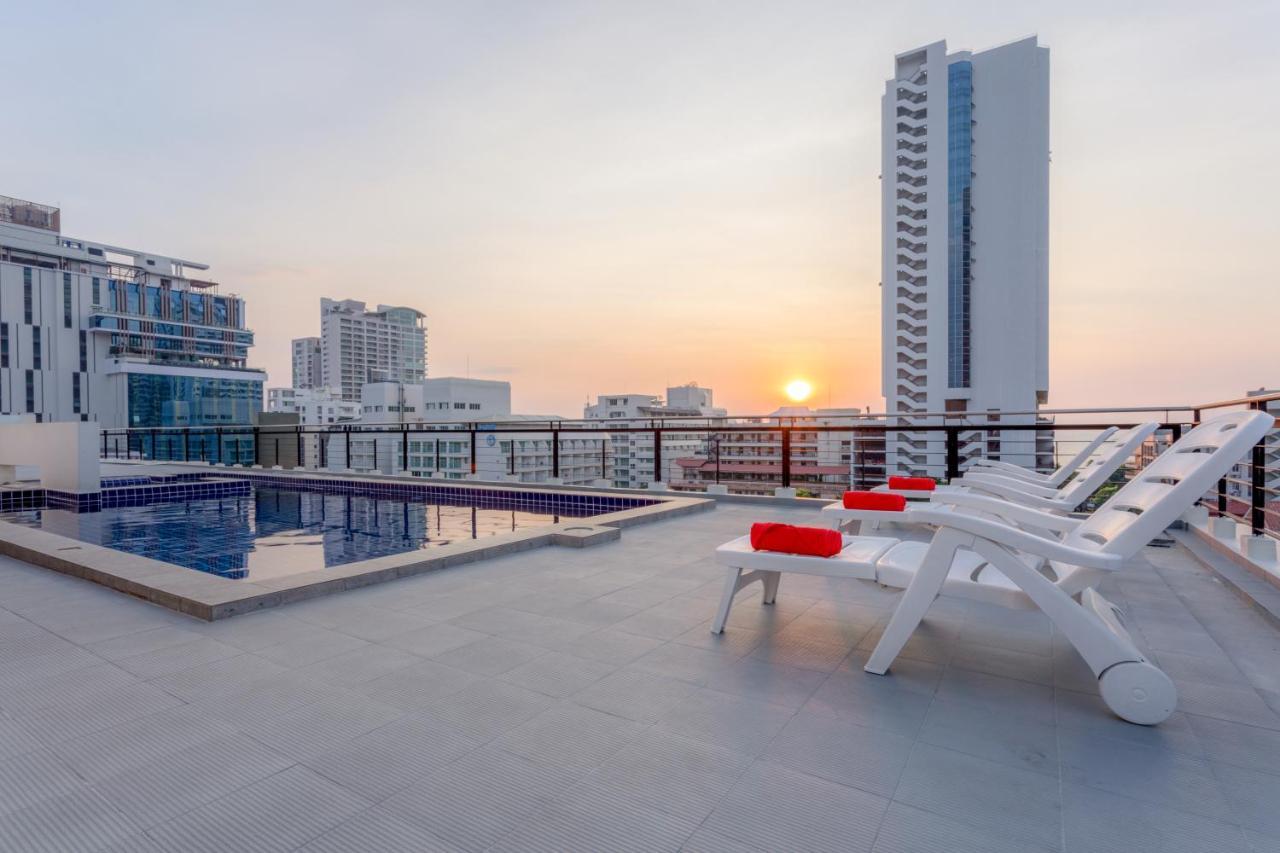 Citismart Luxury Apartments Pattaya Bagian luar foto