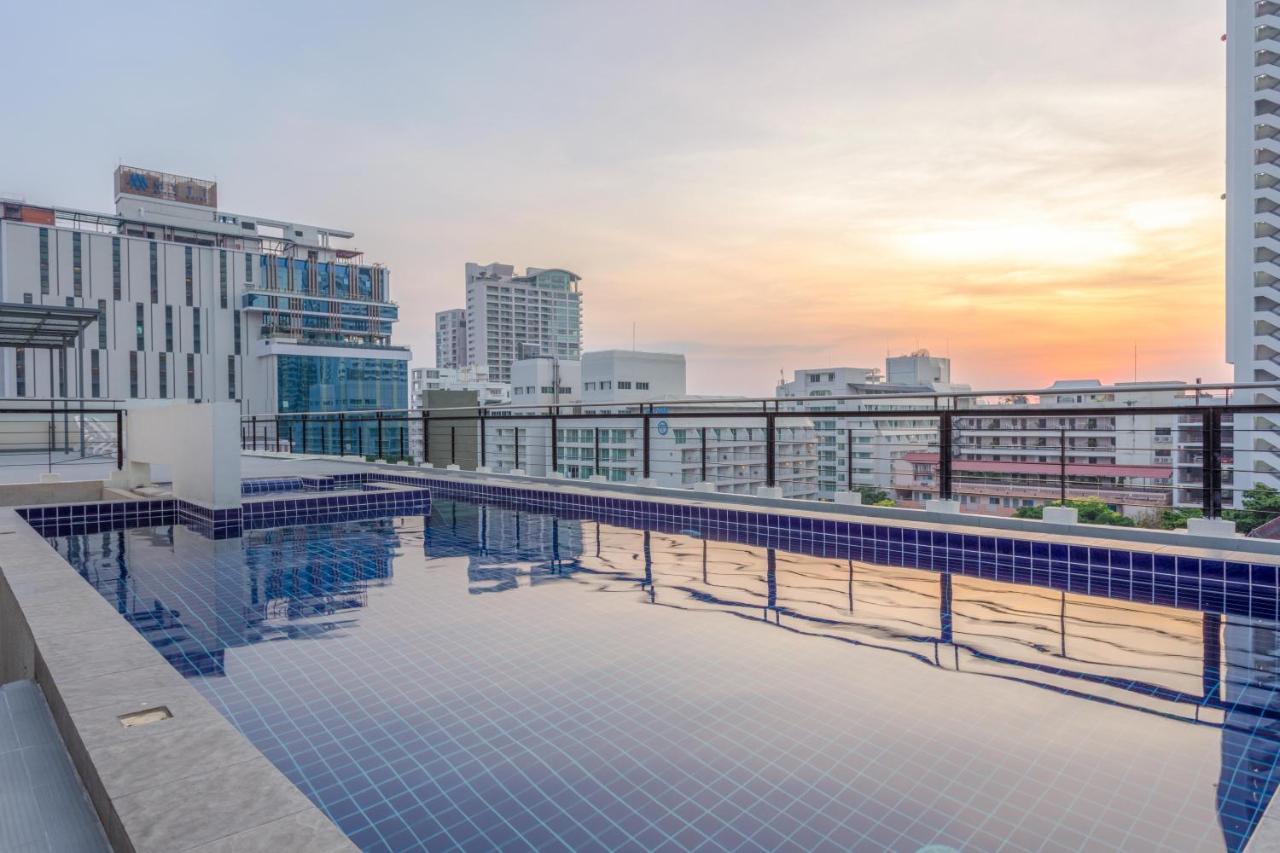 Citismart Luxury Apartments Pattaya Bagian luar foto